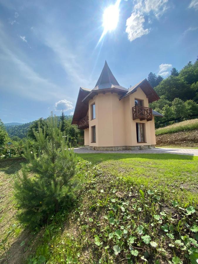 Vila Лучка Mykulyčyn Exteriér fotografie