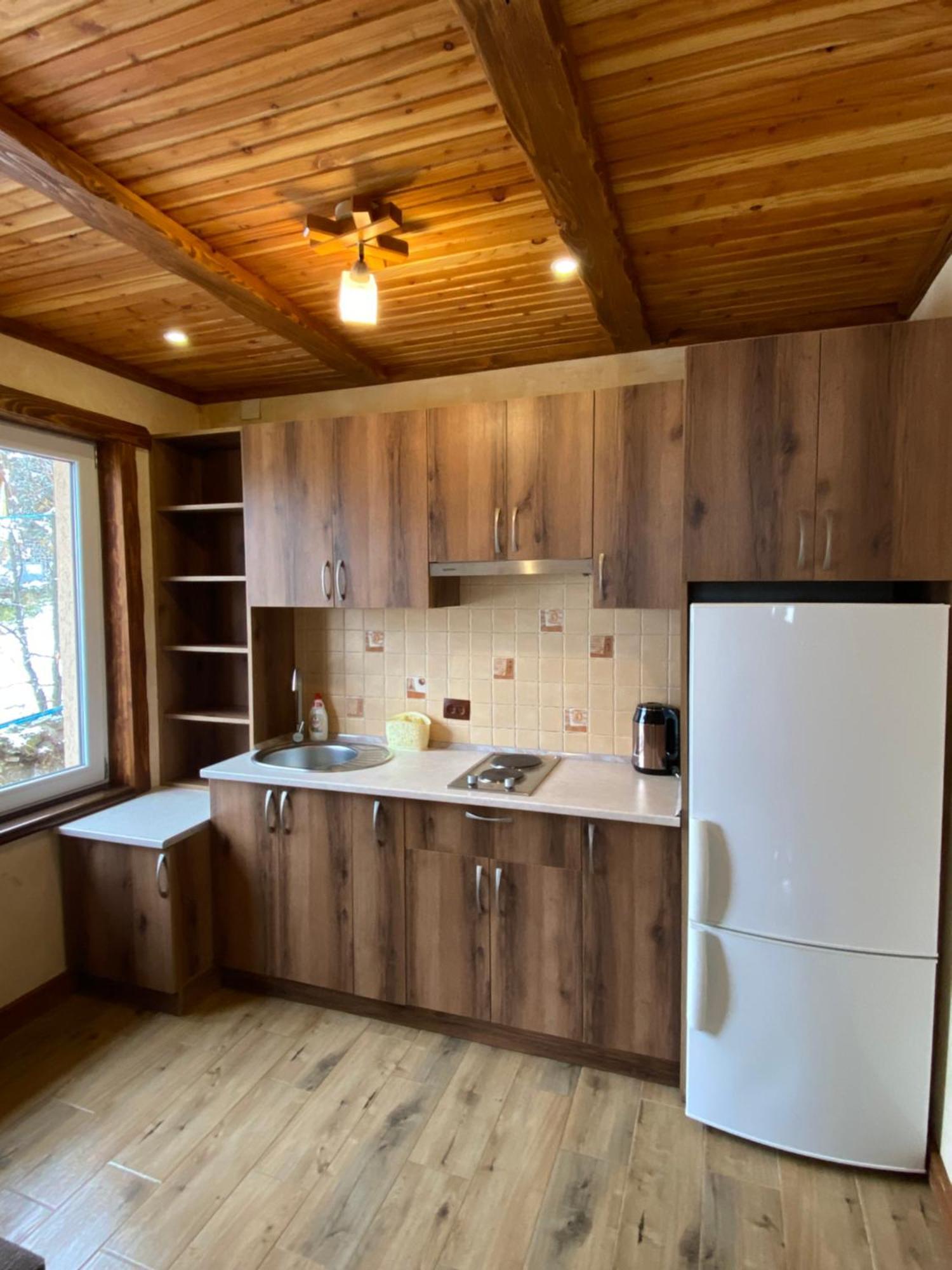 Vila Лучка Mykulyčyn Exteriér fotografie